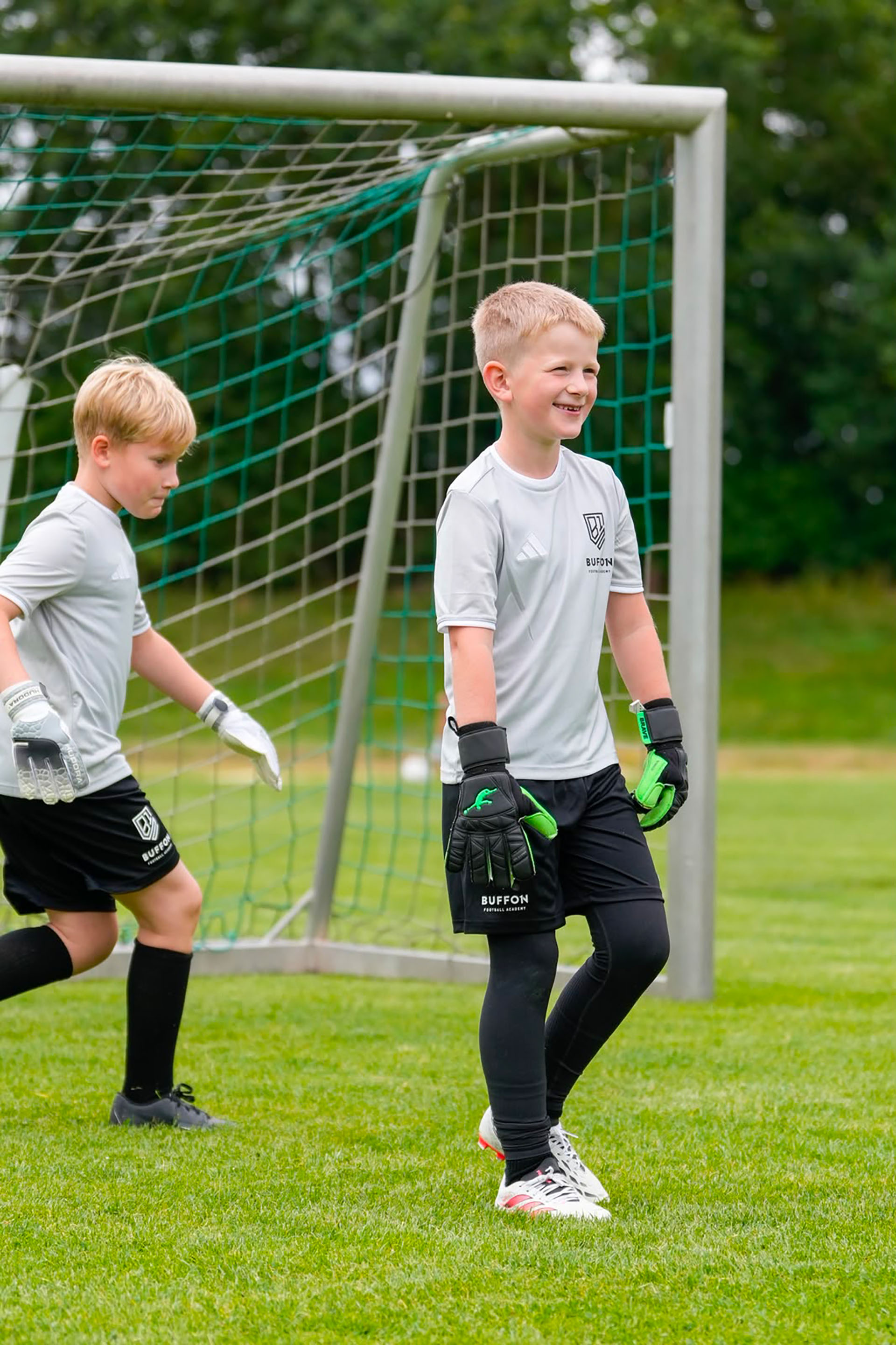Guantes de portero para niños Brave GK Reaction Mint - Tienda online oficial de Brave GK