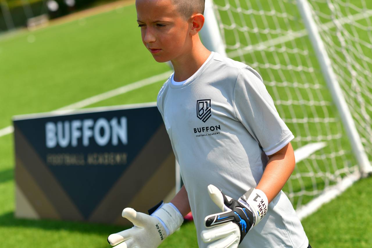 Brave GK Skill 2.0 en el campamento de verano de la academia de Gianluigi Buffon en Italia - Tienda online oficial de Brave GK