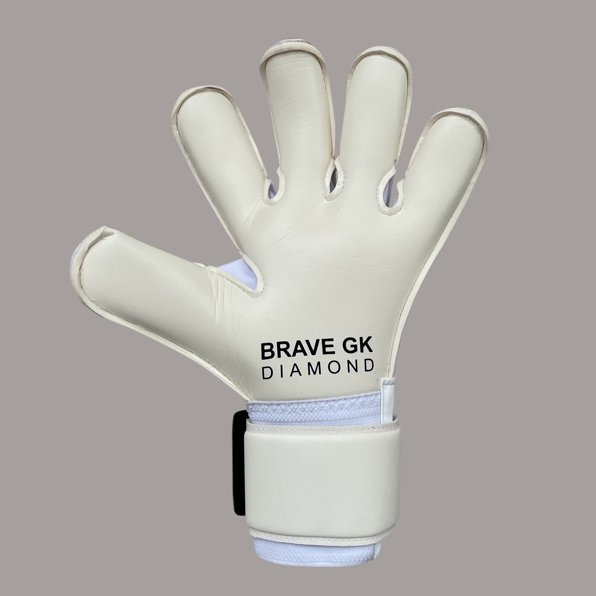 Brave GK Diamond White-2-Brave GK
