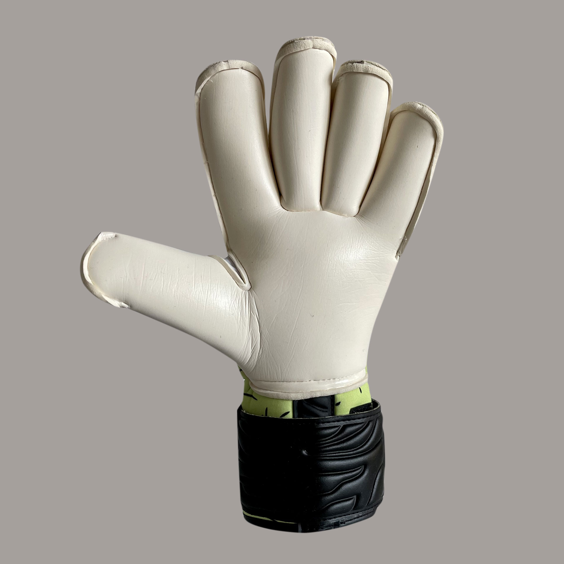 Brave GK Fury-3-Brave GK