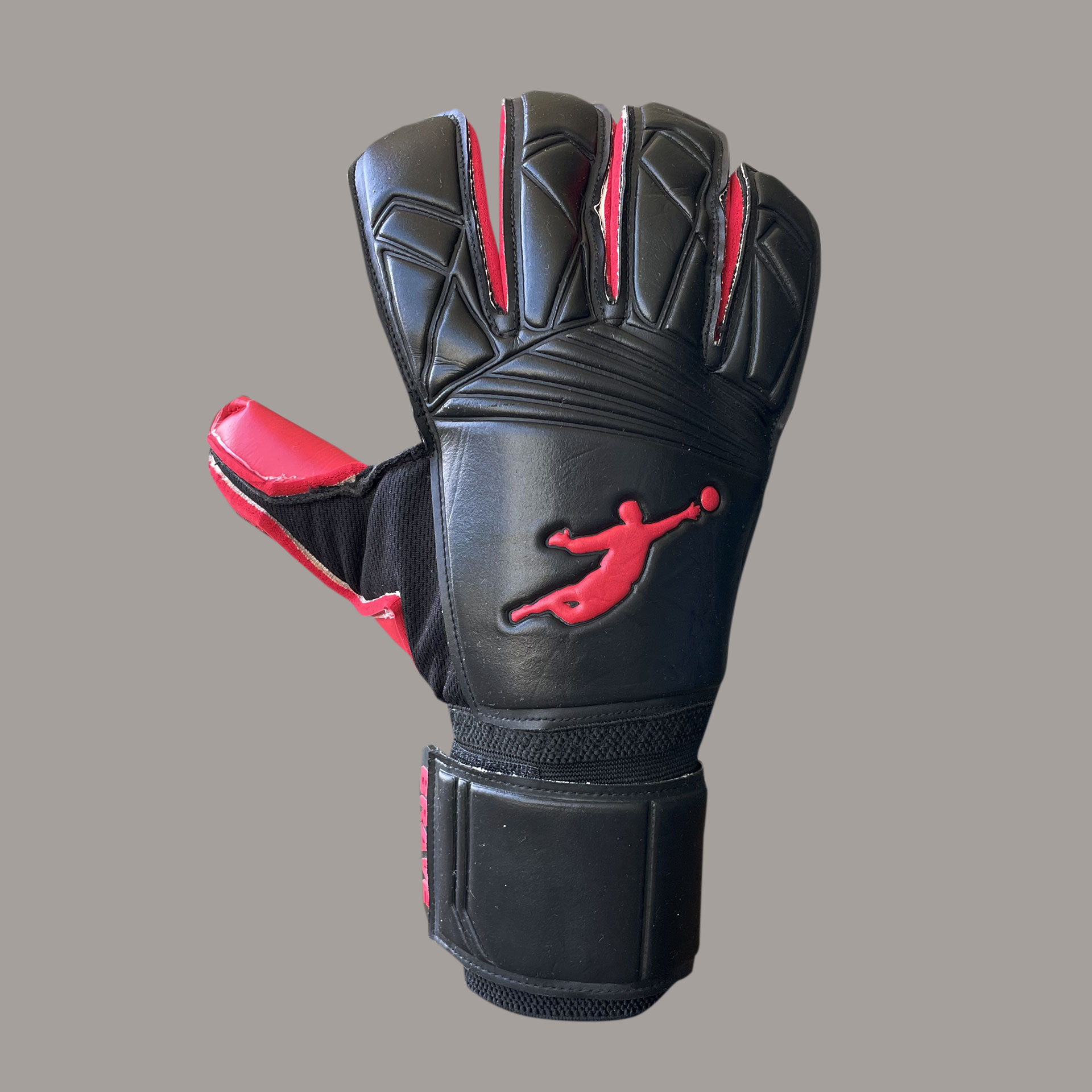 Brave GK Reaction Black—Red-3-Brave GK