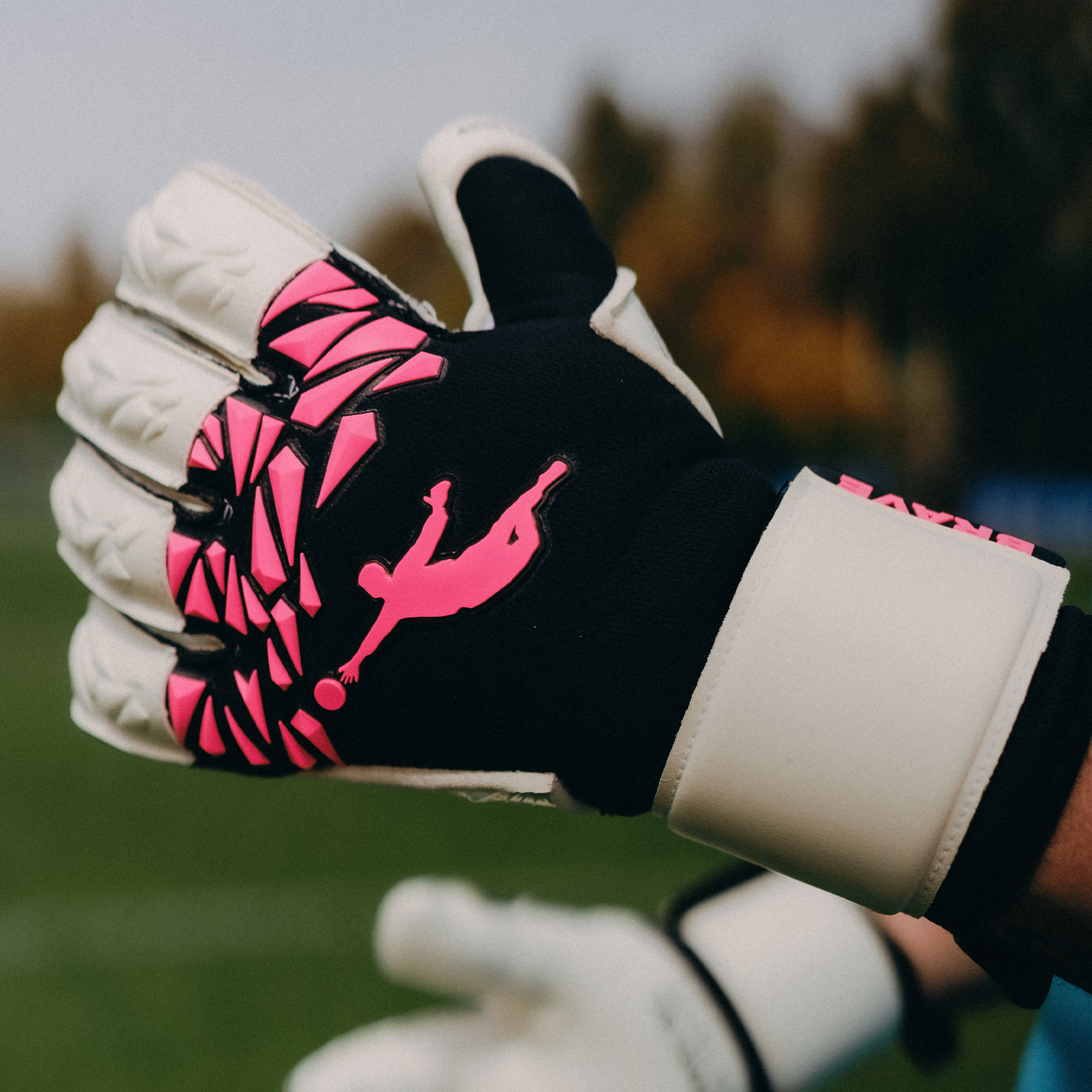 Brave GK Unique Pink-1-Brave GK